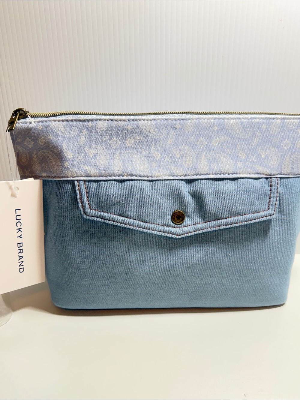 Lucky brand makeup bag NWT